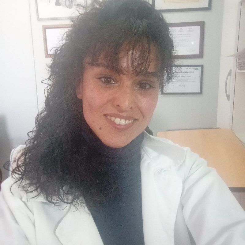 Sobre mí de Rayén Colimán Burchard, psicóloga con más de 15 años de experiencia y atención psicoterapéutica online para adolescentes desde los 16 años, jóvenes y adultos.